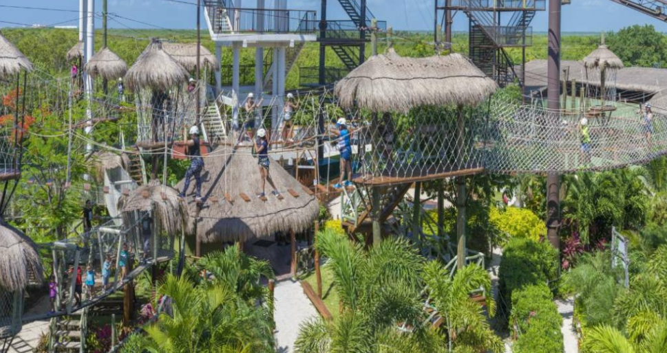 Ventura Park, Mexico